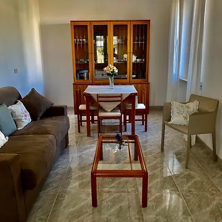 Colinella * ألبيروبيللو