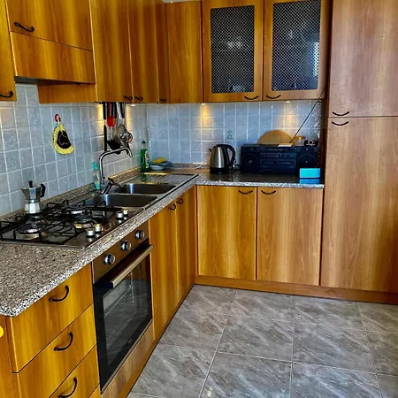 Colinella بيت للعطل ألبيروبيللو