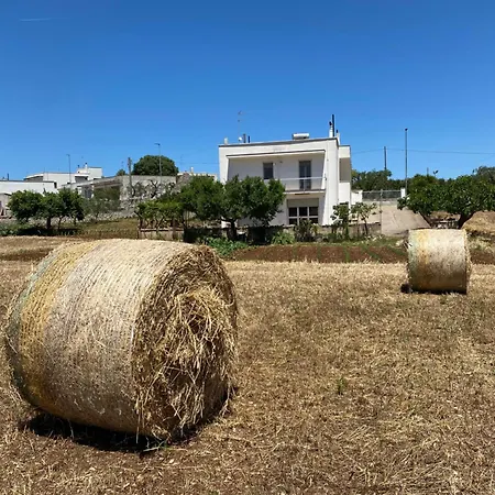Holiday home Colinella *